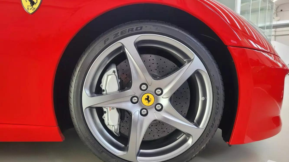 FERRARI 599 SA APERTA