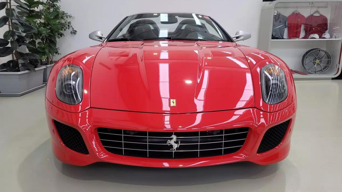 FERRARI 599 SA APERTA
