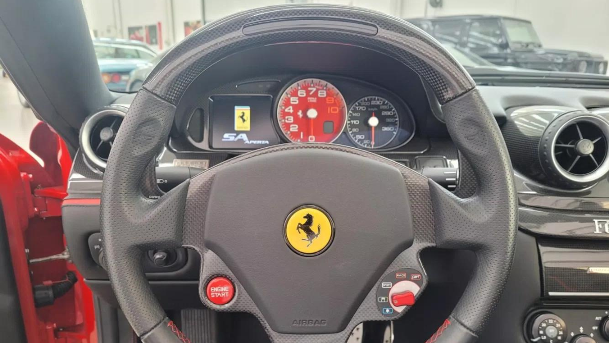 FERRARI 599 SA APERTA