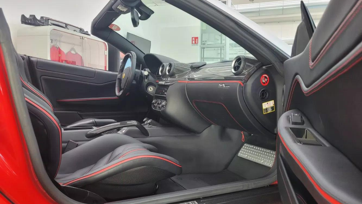 FERRARI 599 SA APERTA