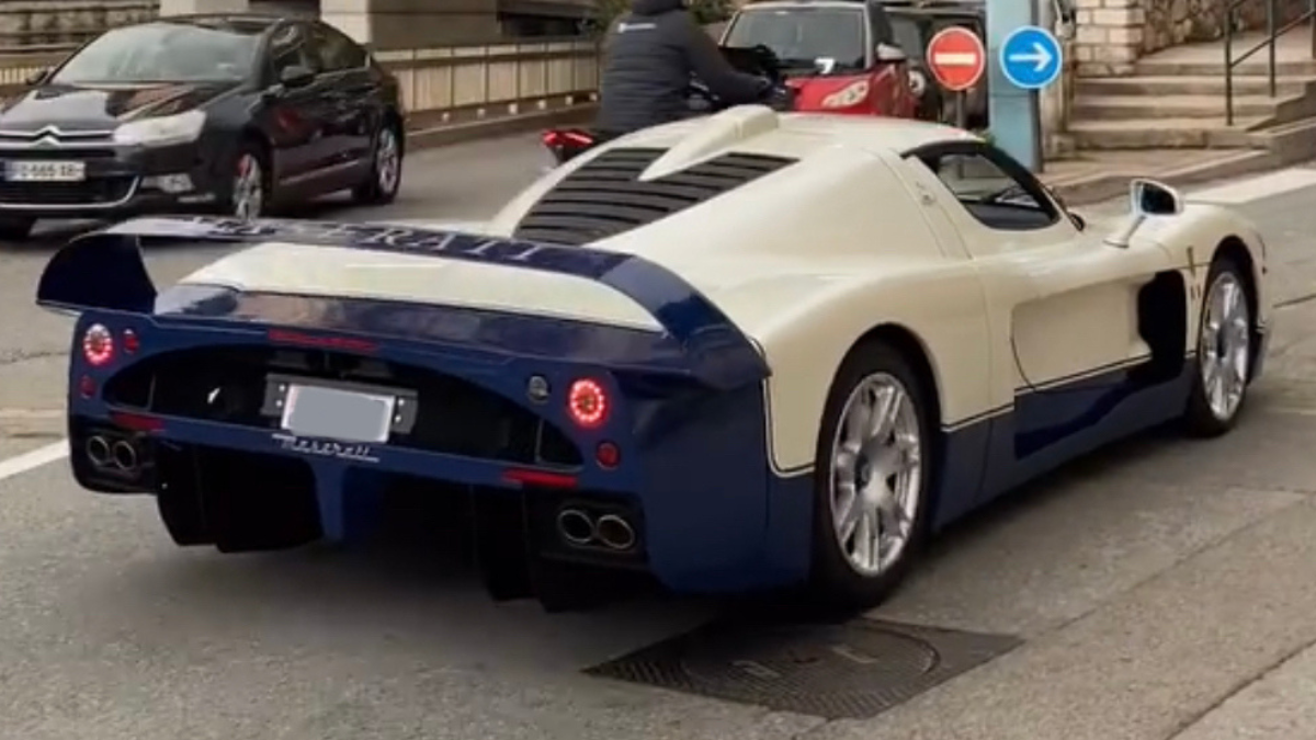 MASERATI MC12