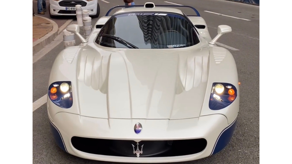MASERATI MC12