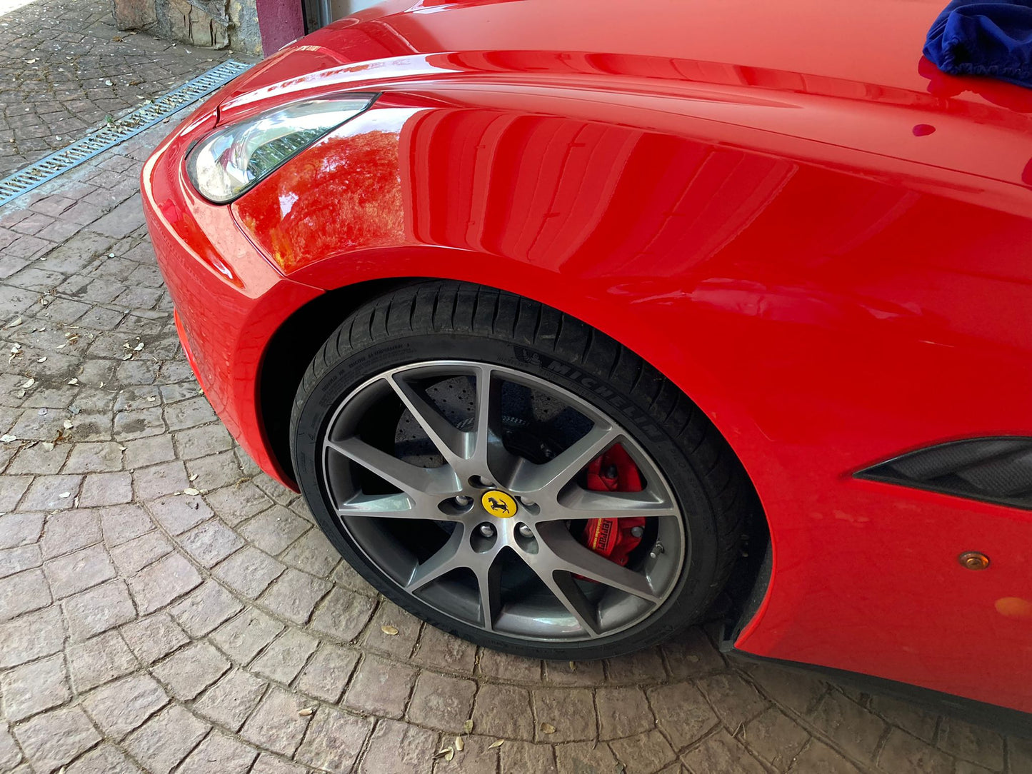 FERRARI CALIFORNIA