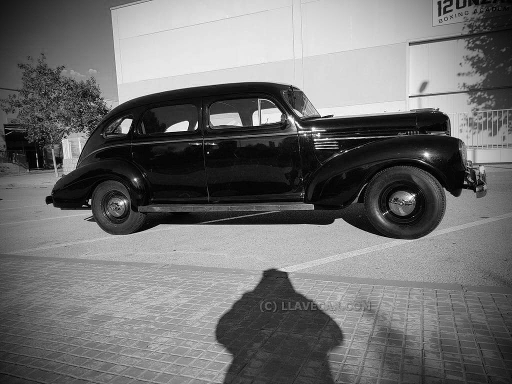 CHRYSLER ROYAL LIMOUSINA