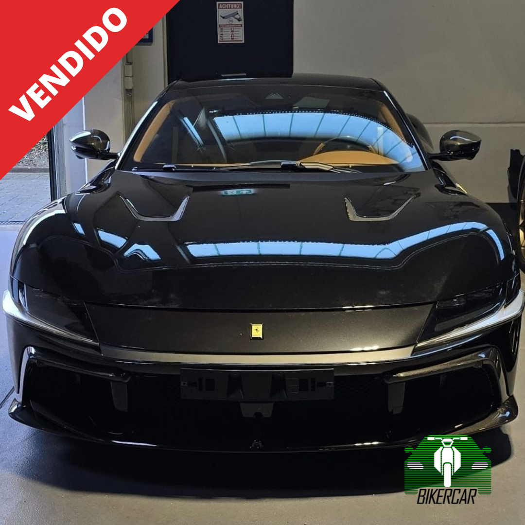 Ferrari 12 Cilindri V12 – Full Carbon | 1.000 km | IVA Deducible