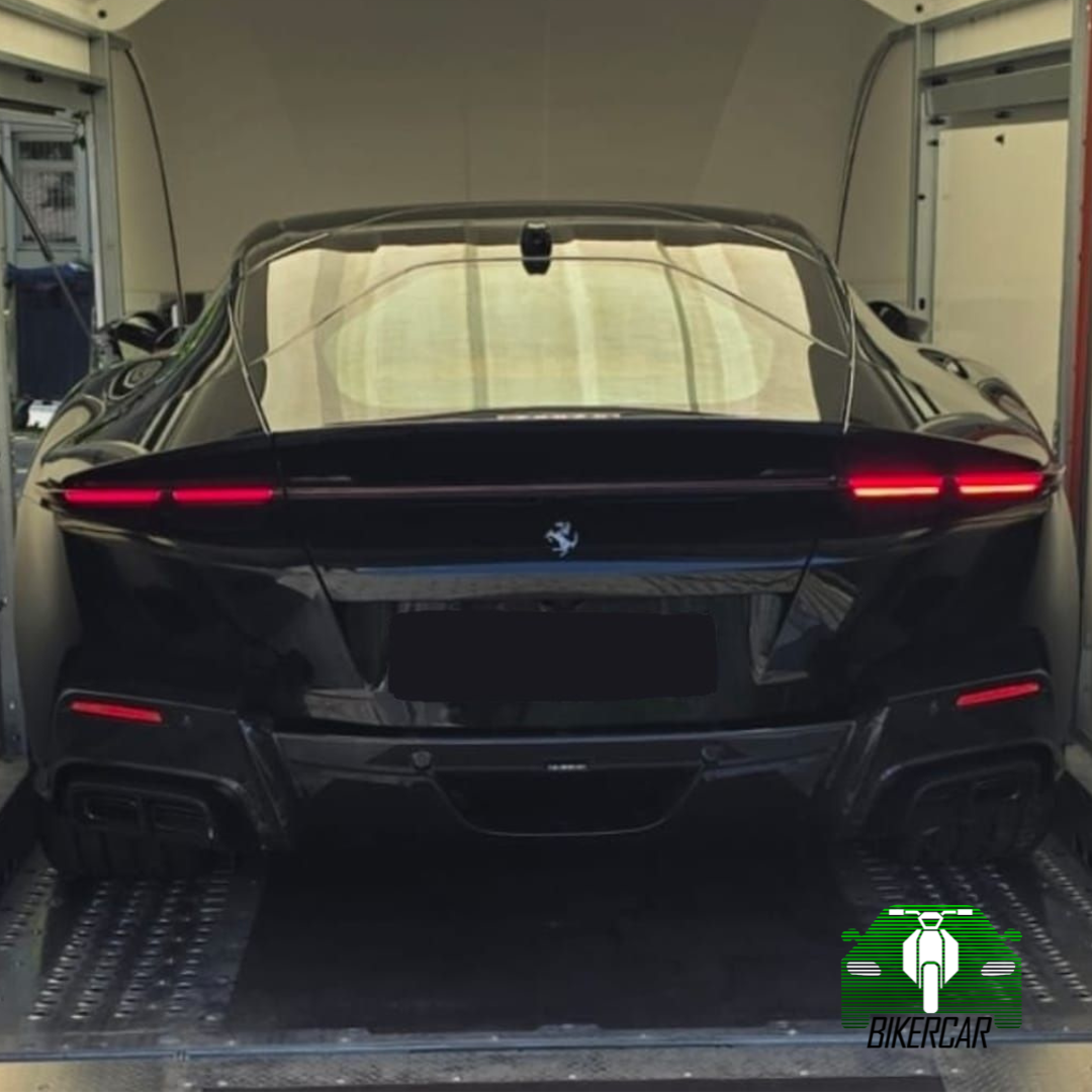 Ferrari 12 Cilindri V12 – Full Carbon | 1.000 km | IVA Deducible