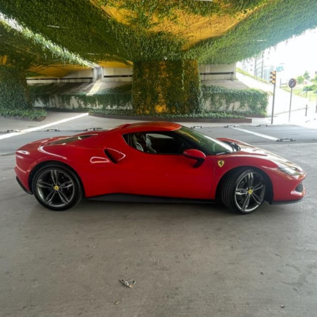 Ferrari 296 GTB Nacional | 06/2023 | 19.100 km | IVA Deducible