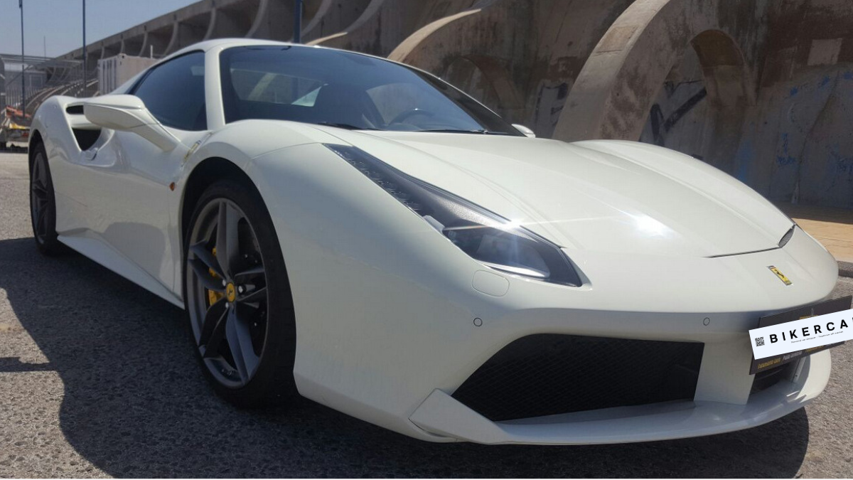 FERRARI 488 Spider
