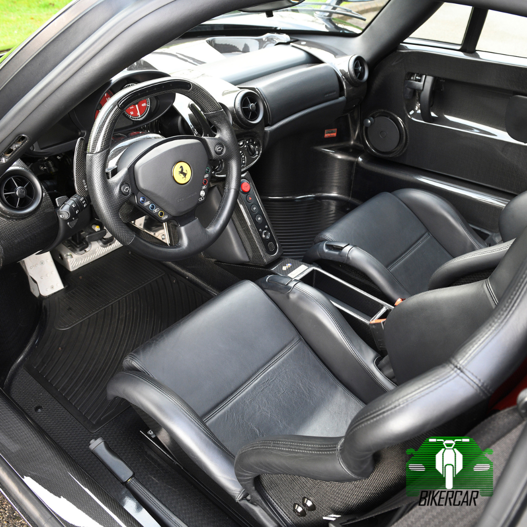 FERRARI ENZO 10.000 km | Nero / Nero | Europa