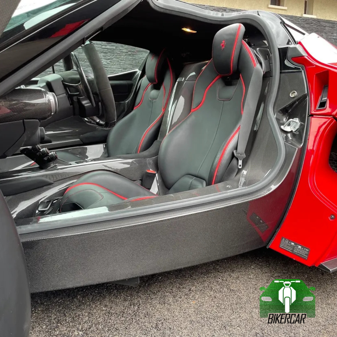 Ferrari LaFerrari 2015 en venta | 1.700 km | Rosso Corsa | Francia