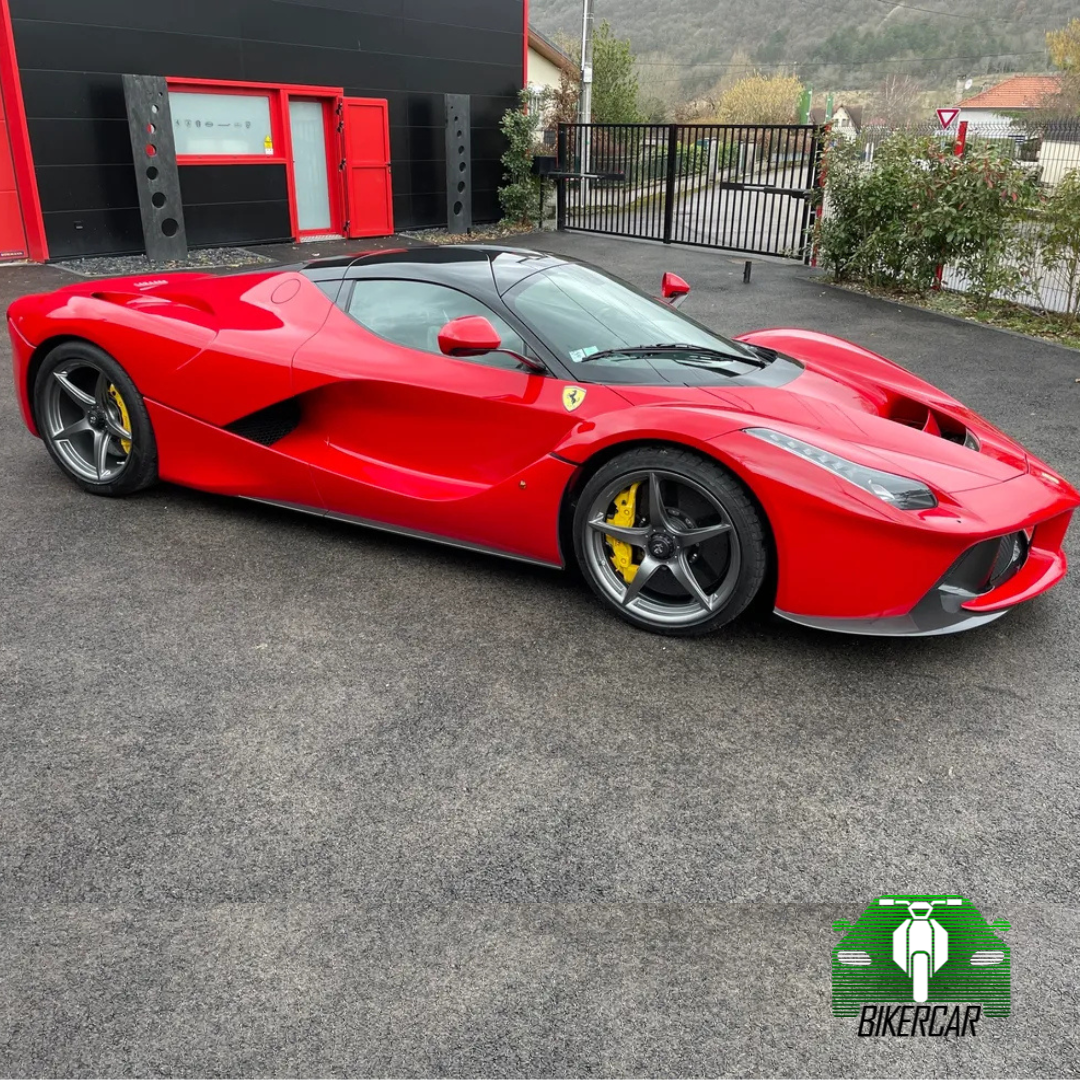 Ferrari LaFerrari 2015 en venta | 1.700 km | Rosso Corsa | Francia
