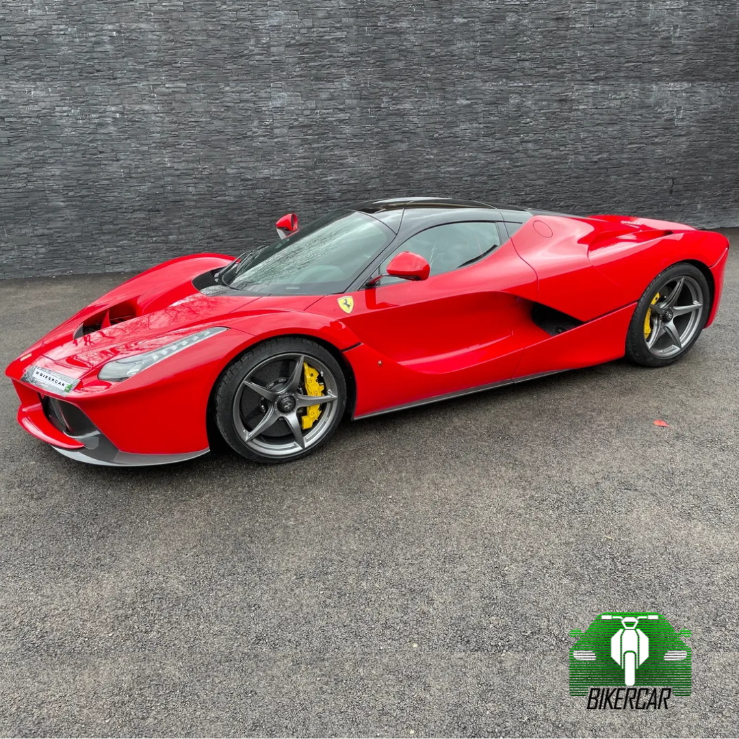 Ferrari LaFerrari 2015 en venta | 1.700 km | Rosso Corsa | Francia