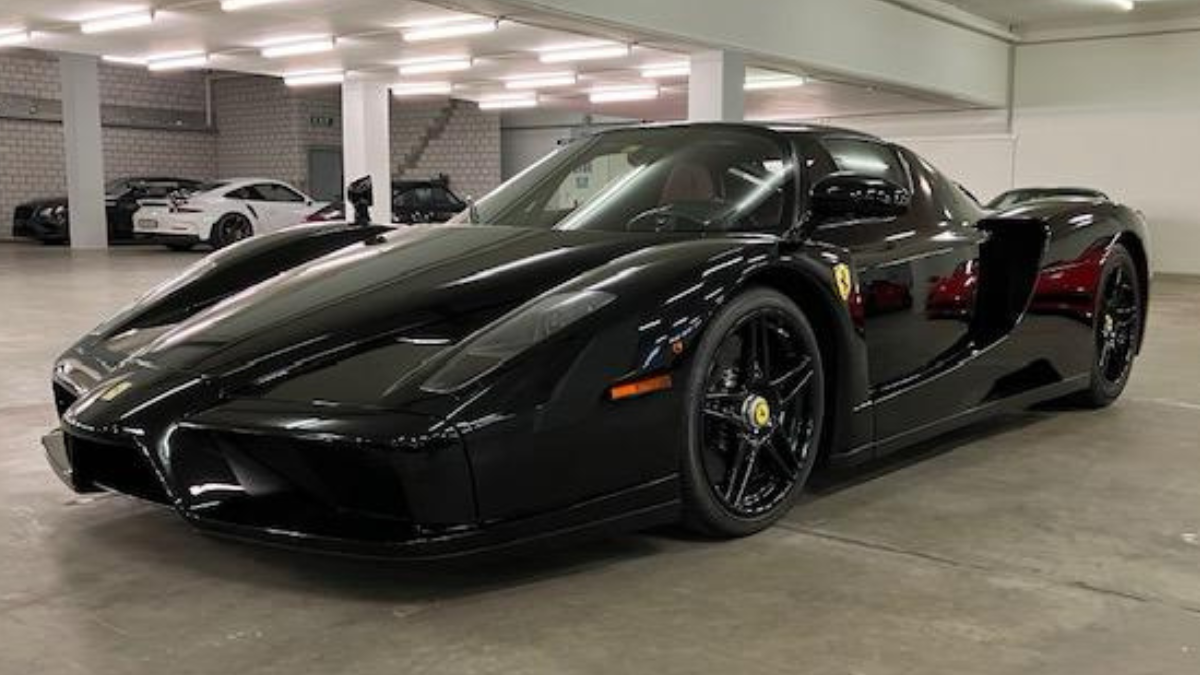 FERRARI ENZO NEGRO