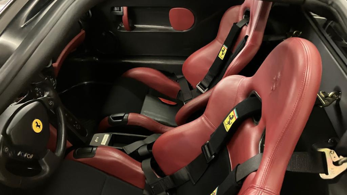 FERRARI ENZO NEGRO
