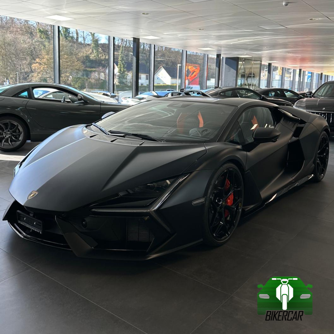LAMBORGHINI REVUELTO 04/2024 | 790 km | Nero Nemesis | Suiza