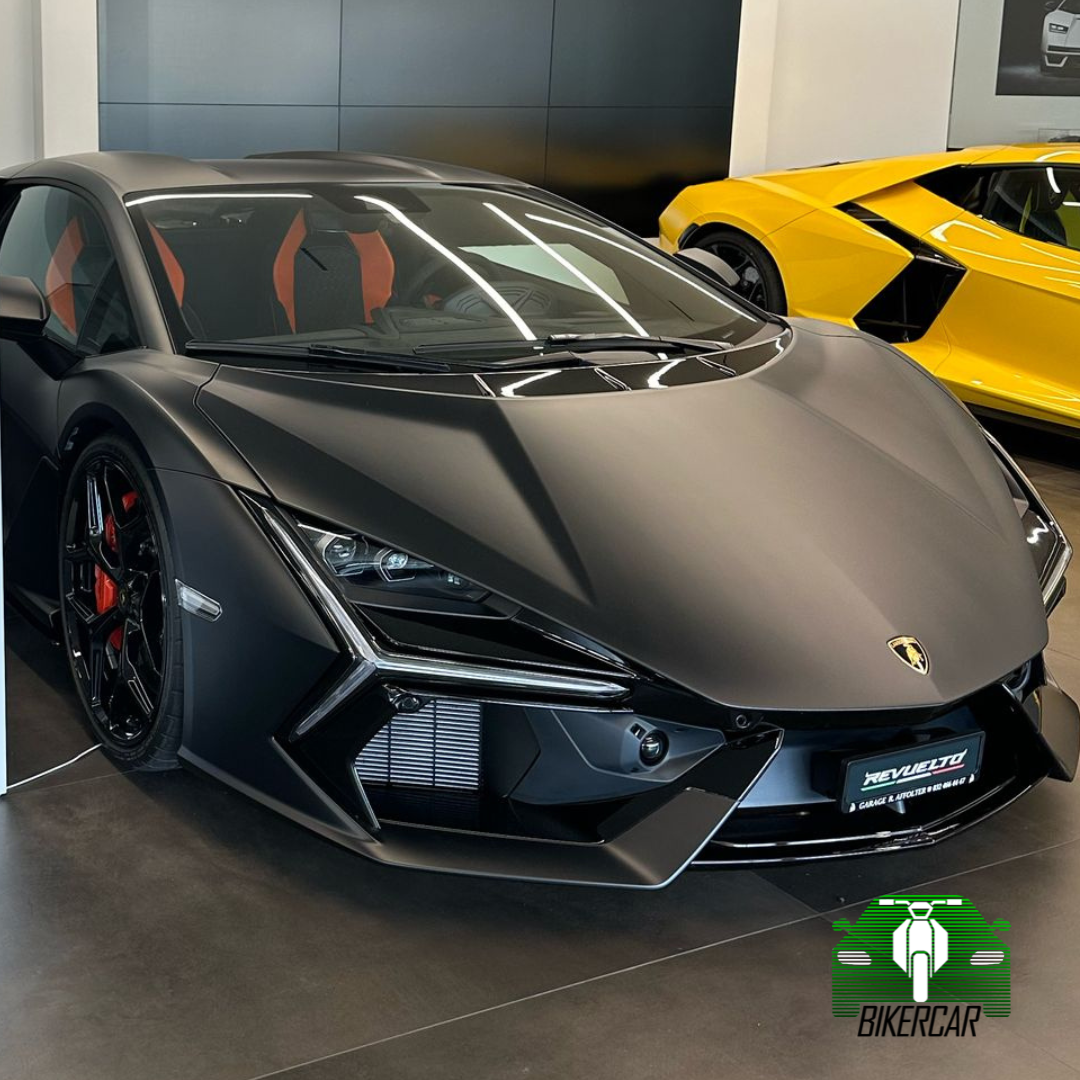LAMBORGHINI REVUELTO 04/2024 | 790 km | Nero Nemesis | Suiza