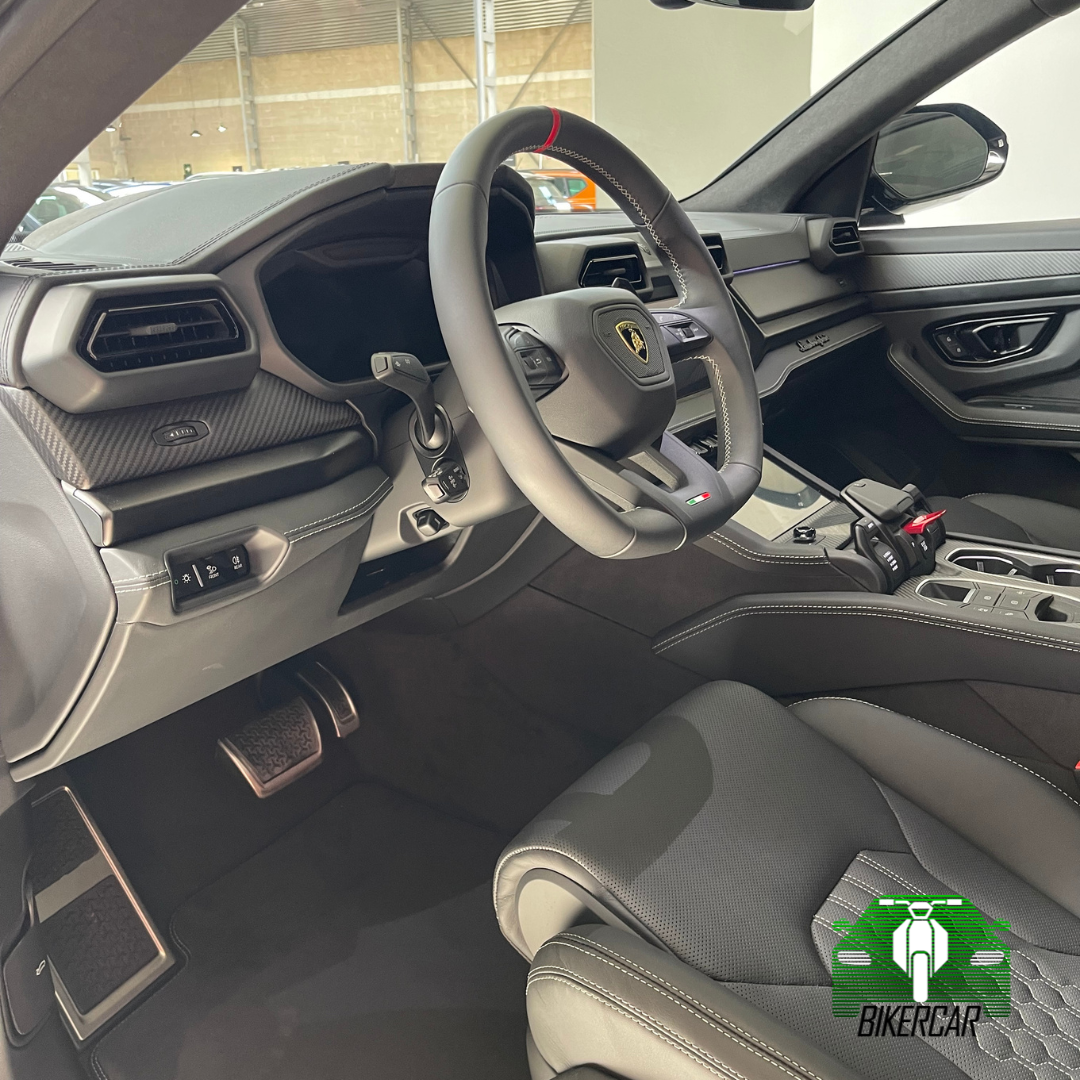 Lamborghini Urus SE Híbrido en Venta | 800 CV | 2025 | 5.500 km