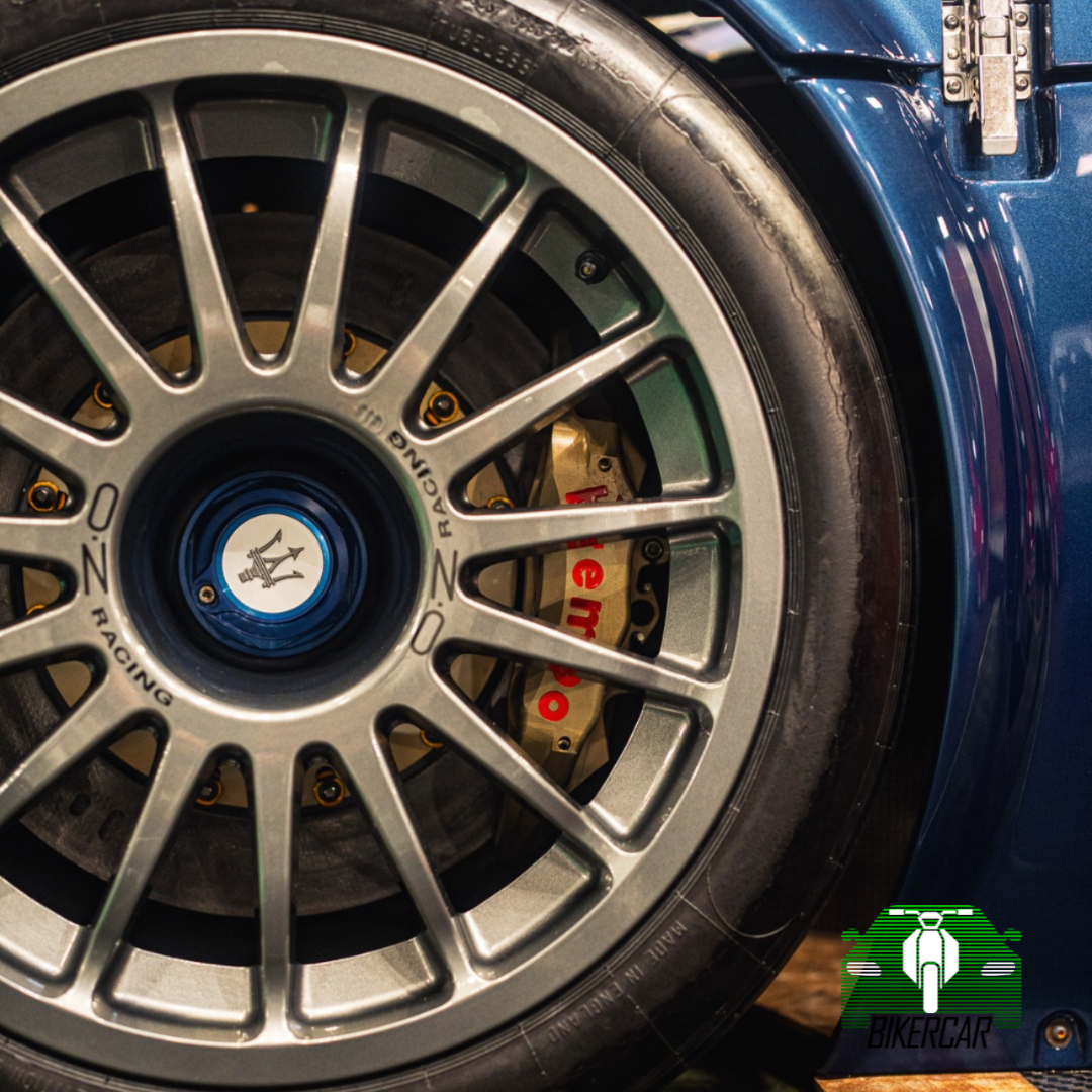 MASERATI MC12 CORSE 2006 | under 1.000 km | Azul | Unidad de Colección
