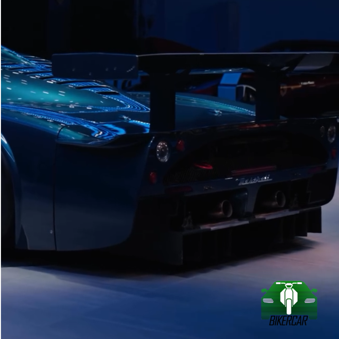 MASERATI MC12 CORSE 2006 | under 1.000 km | Azul | Unidad de Colección