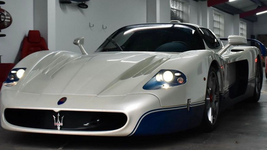MASERATI MC12