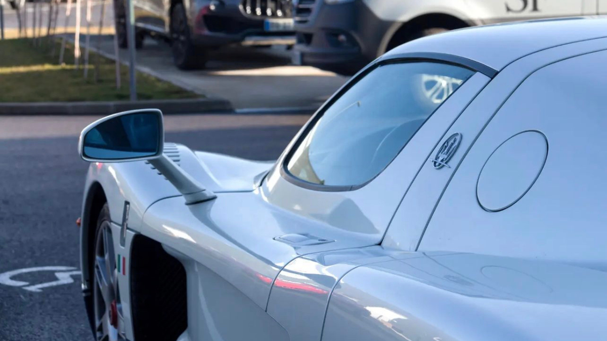 MASERATI MC12
