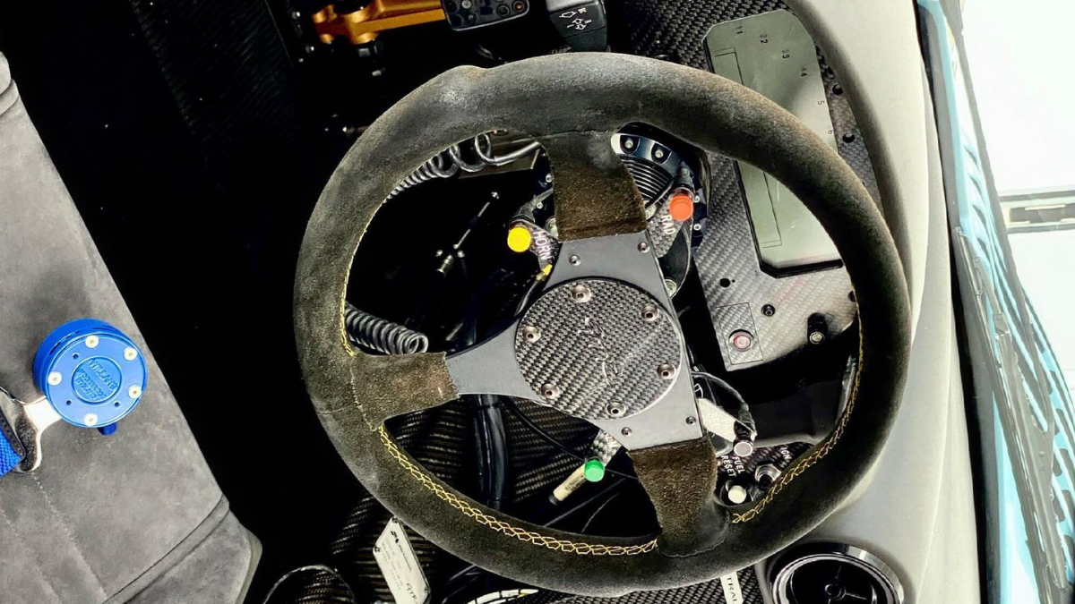 MCLAREN F1 GTR LONGTAIL