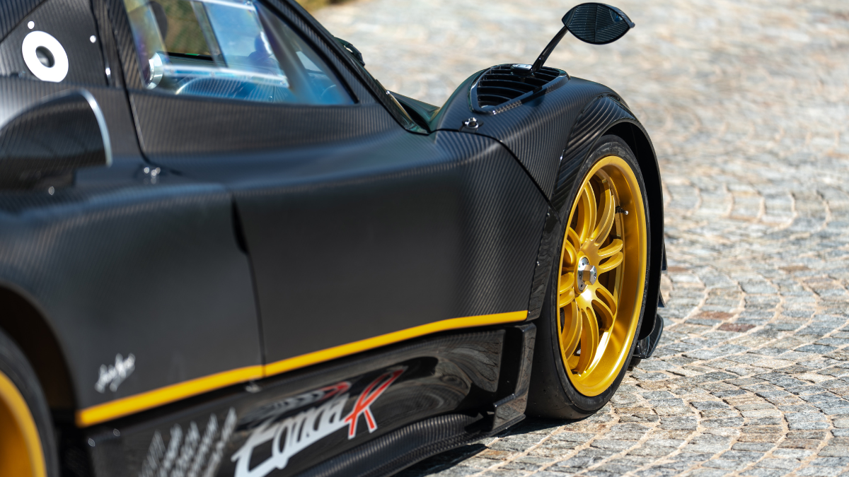 PAGANI ZONDA R