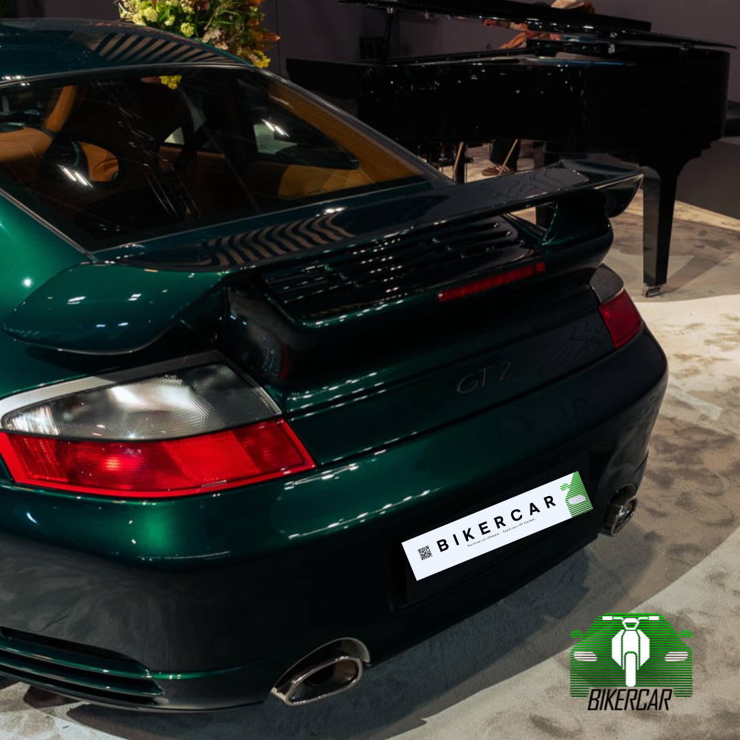 PORSCHE 996 GT2 2002 | 23.000 km | Jungle Green | Unidad Única | Italia