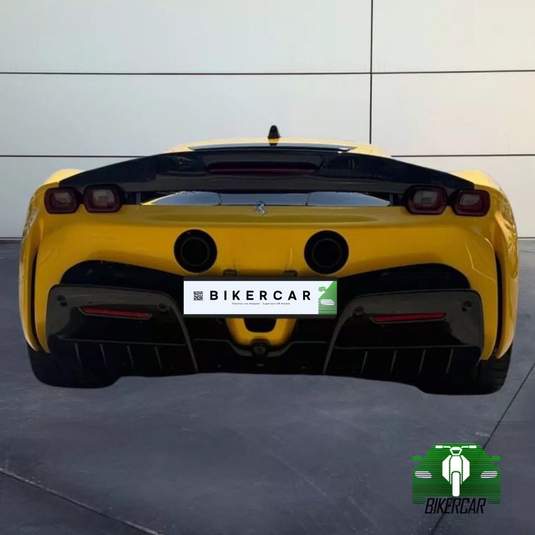 Ferrari SF90 Stradale en venta en España | Assetto Fiorano - BIKERCAR