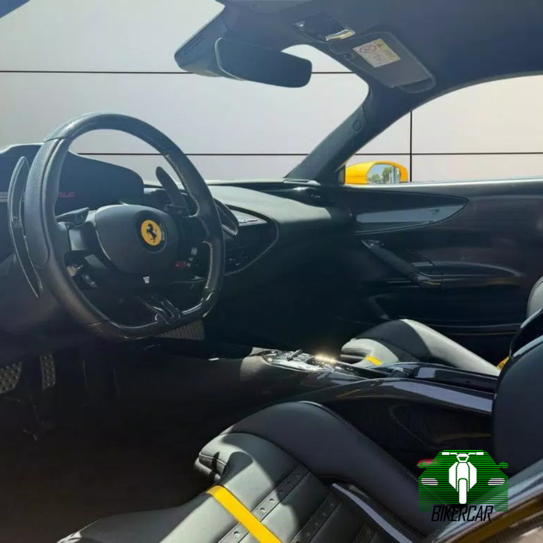 Ferrari SF90 Stradale en venta en España | Assetto Fiorano - BIKERCAR